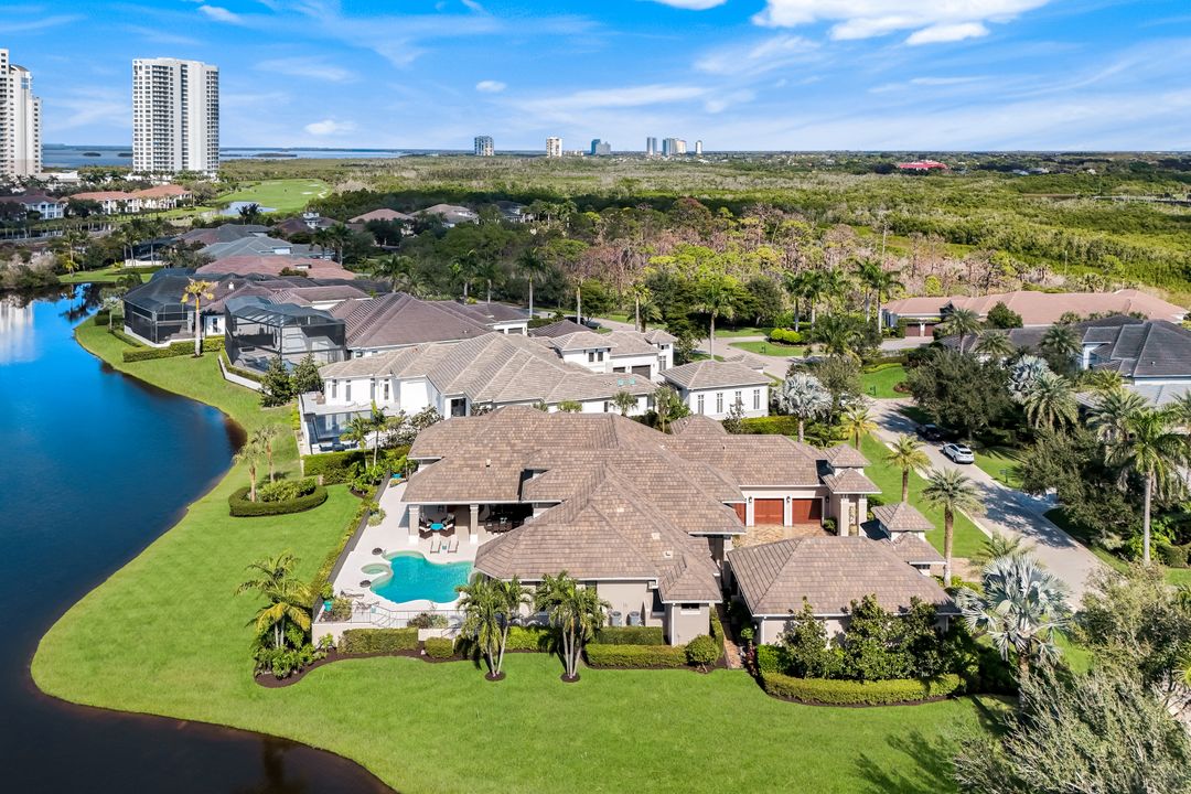 26180 Woodlyn Dr, Bonita Springs, FL 34134