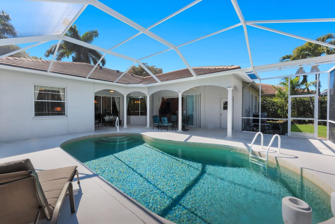 9550 Cedar Creek Dr, Bonita Springs, FL 34135