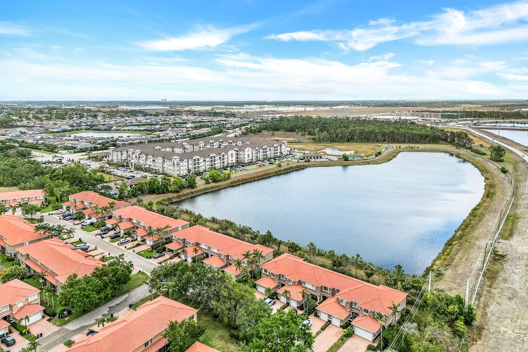 9683 Roundstone Cir, Fort Myers, FL 33967