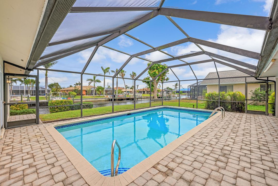 3117 SE 19th Ave, Cape Coral, FL 33904