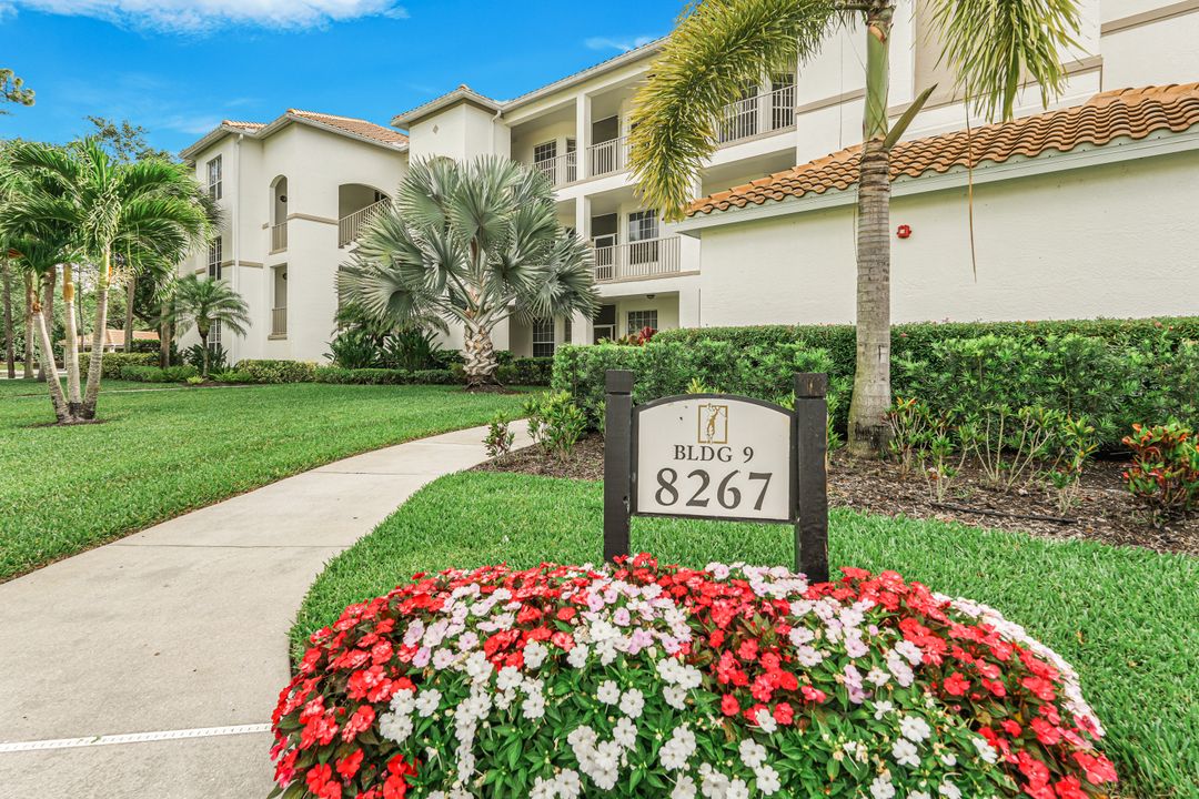8267 Parkstone Pl #201, Naples, FL 34120