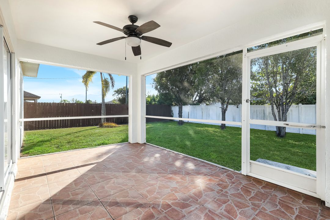 1706 NE 2nd Pl, Cape Coral, FL 33909