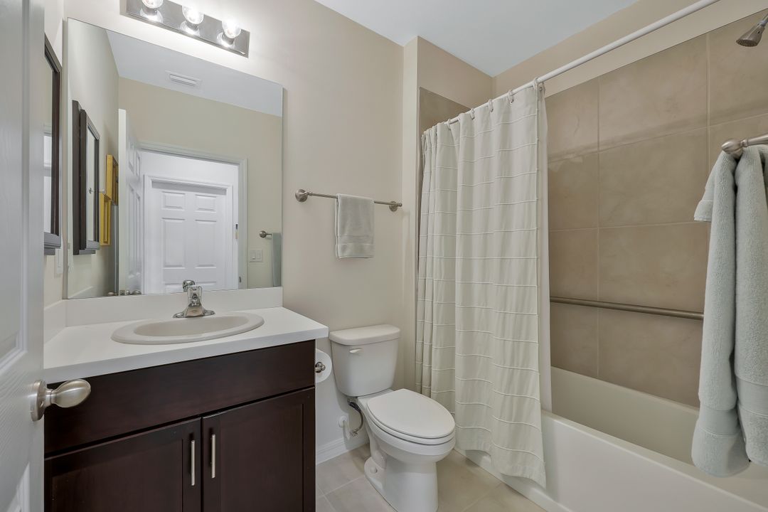 2036 Pigeon Plum Way, North Fort Myers, FL 33917