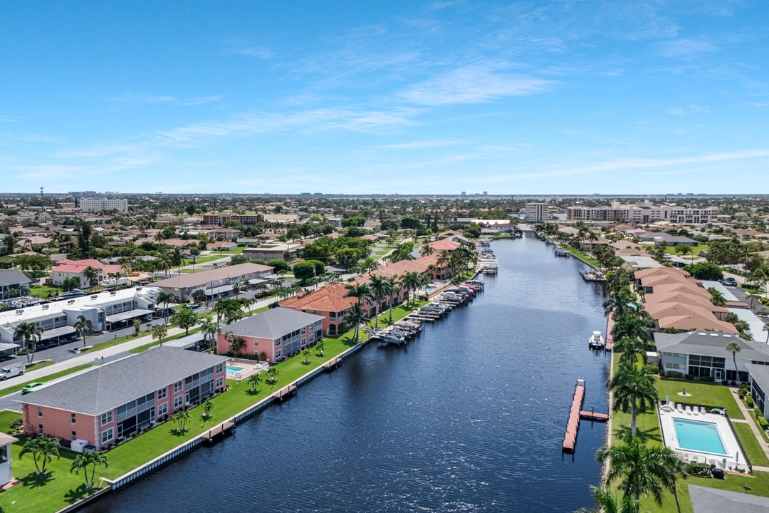 4550 SE 5th Pl #202, Cape Coral, FL 33904