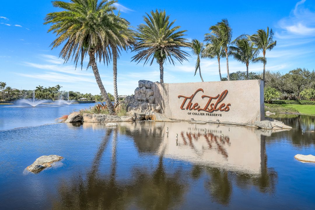 4905 Andros Dr, Naples, FL 34113