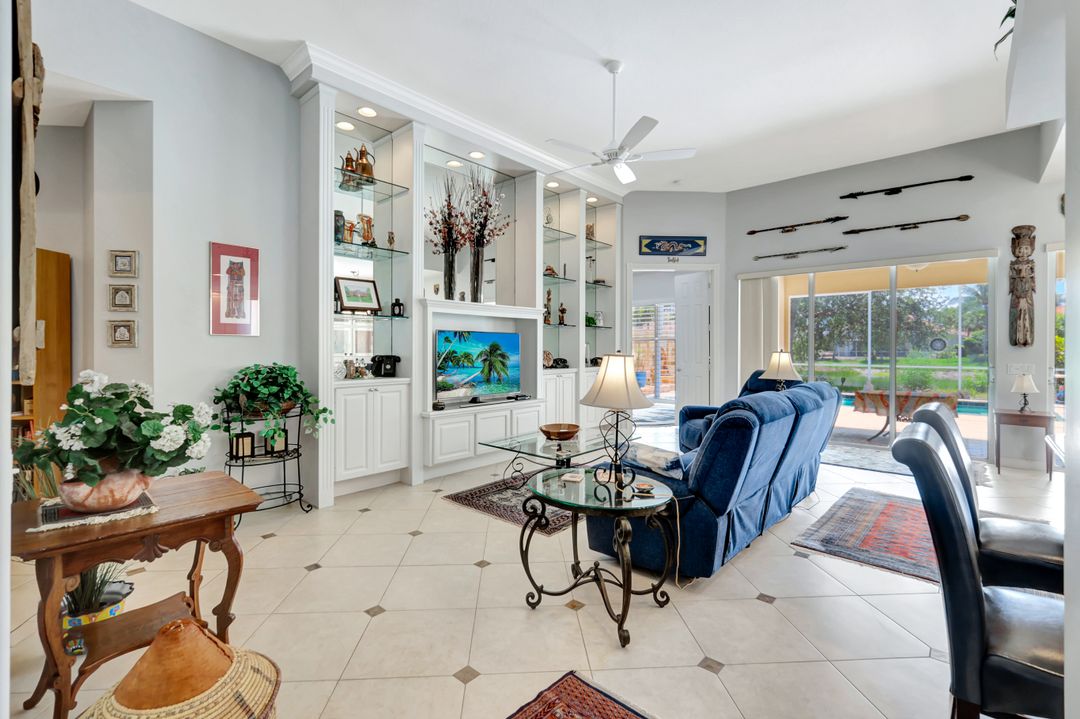 3008 Ellice Way, Naples, FL 34119
