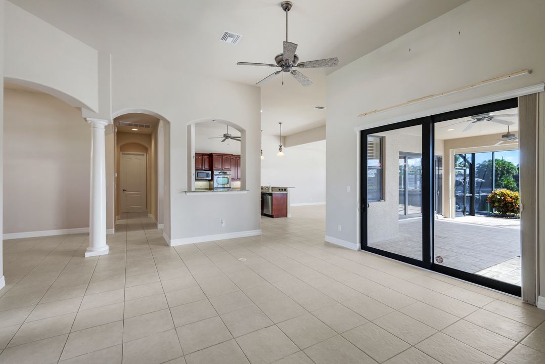 3939 SW 27th Ct, Cape Coral, FL 33914