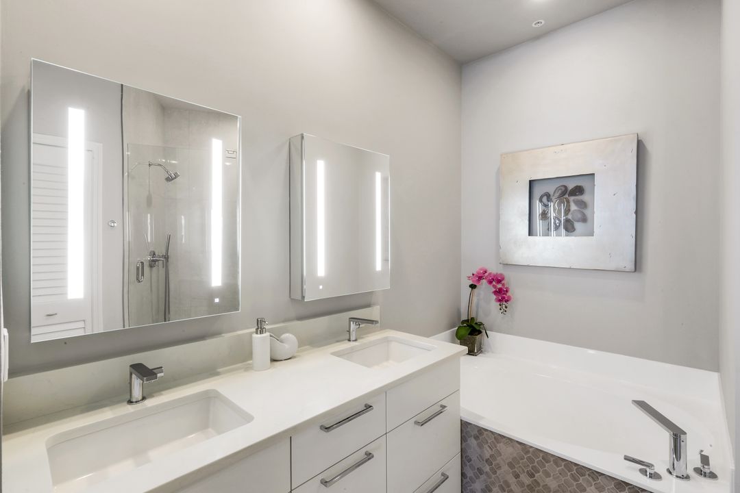 170 Lenell Rd #701, Fort Myers Beach, FL 33931