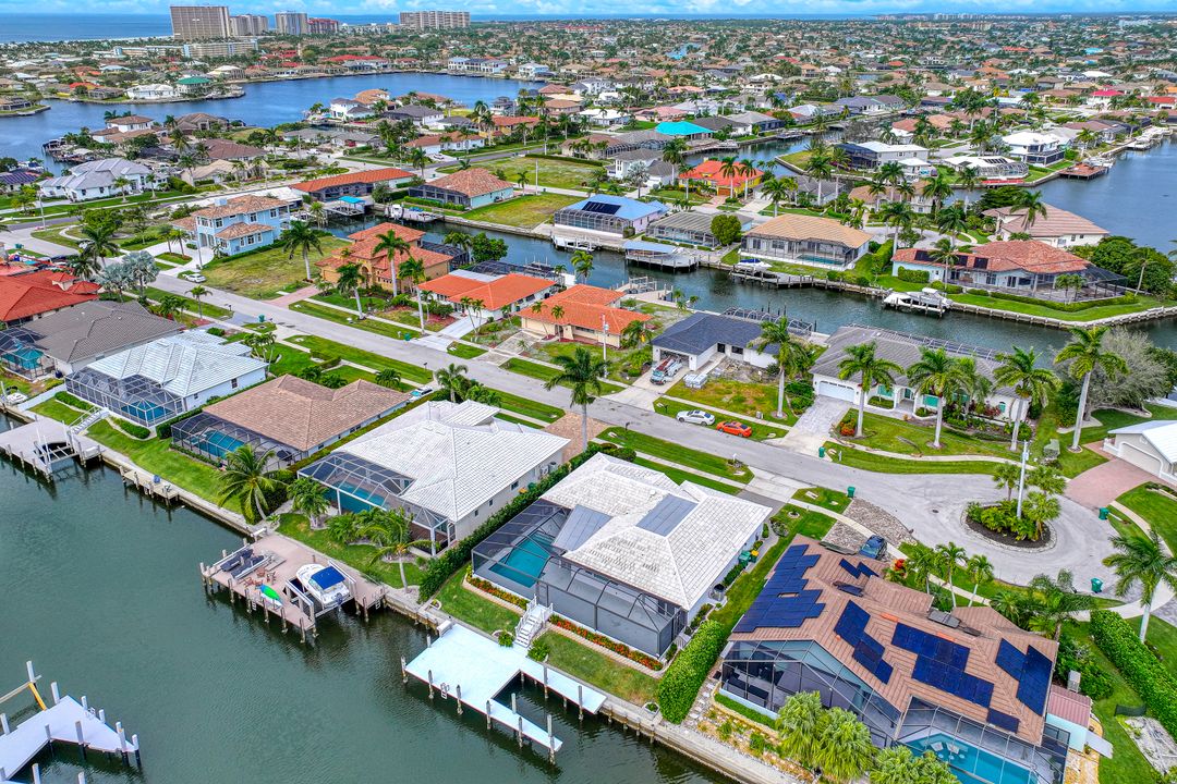 1129 Dana Ct, Marco Island, FL 34145