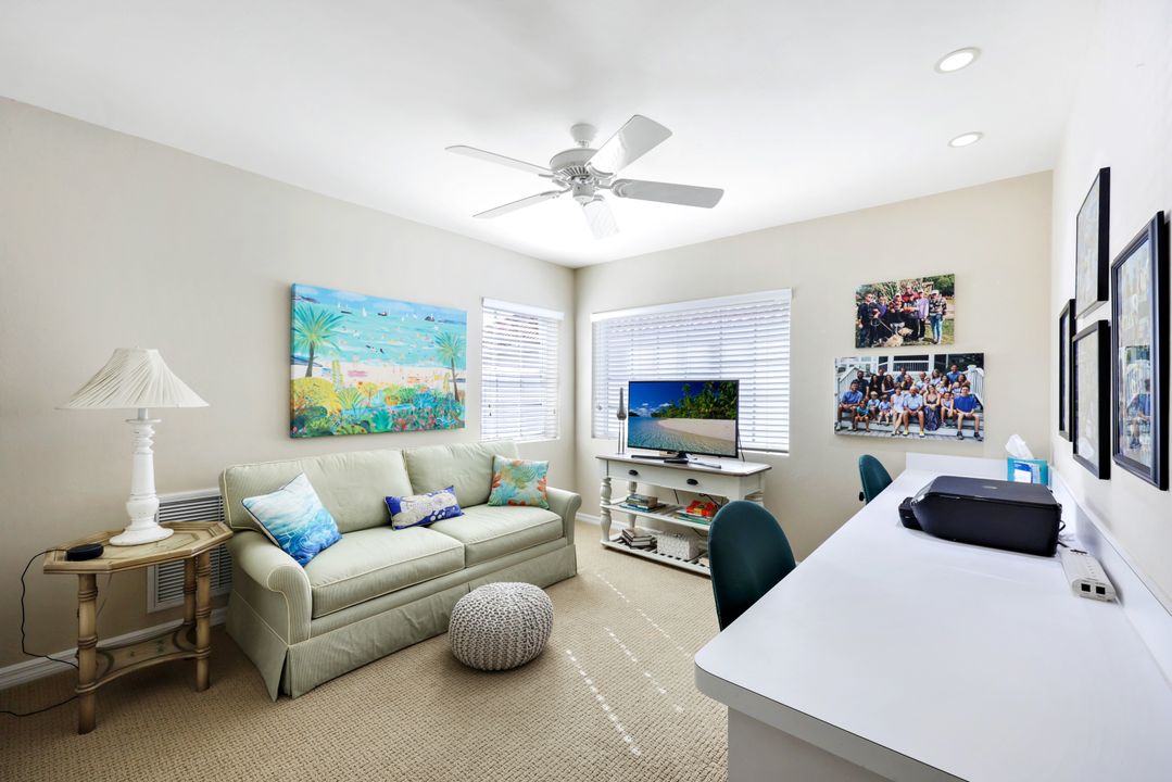 8895 Ventura Way, Naples, FL 34109