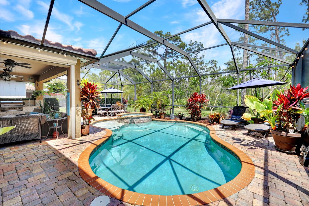 9312 River Otter Dr, Fort Myers, FL 33912