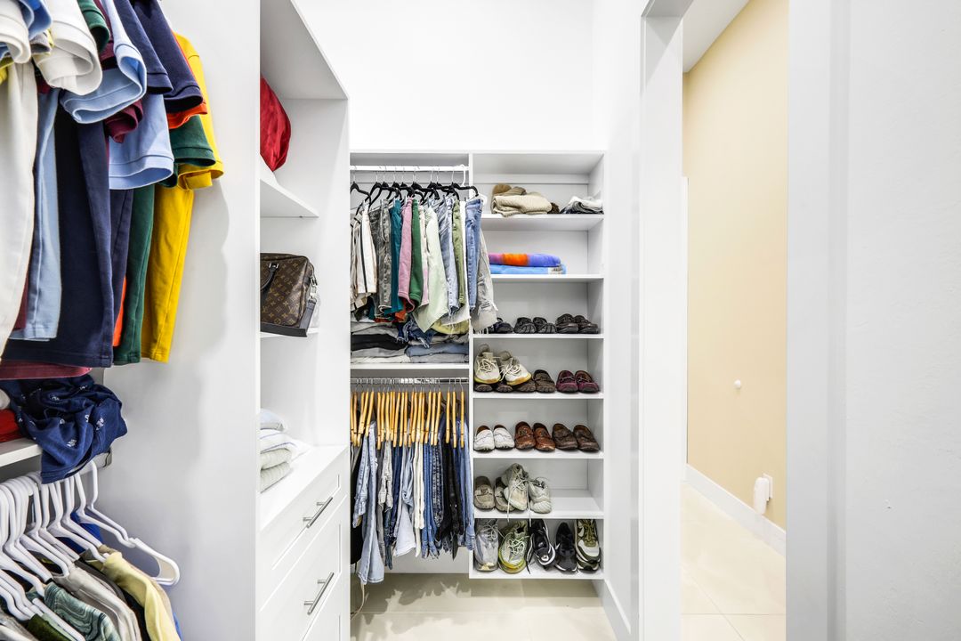 455 SE 17th Ave, Cape Coral, FL 33990