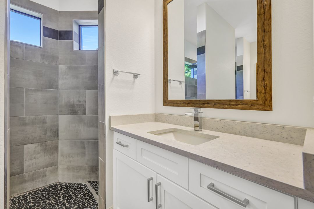 17921 Devore Ln, Fort Myers, FL 33913