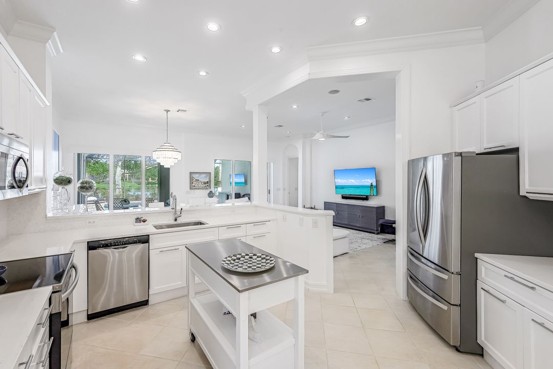 8544 Mallards Way, Naples, FL 34114