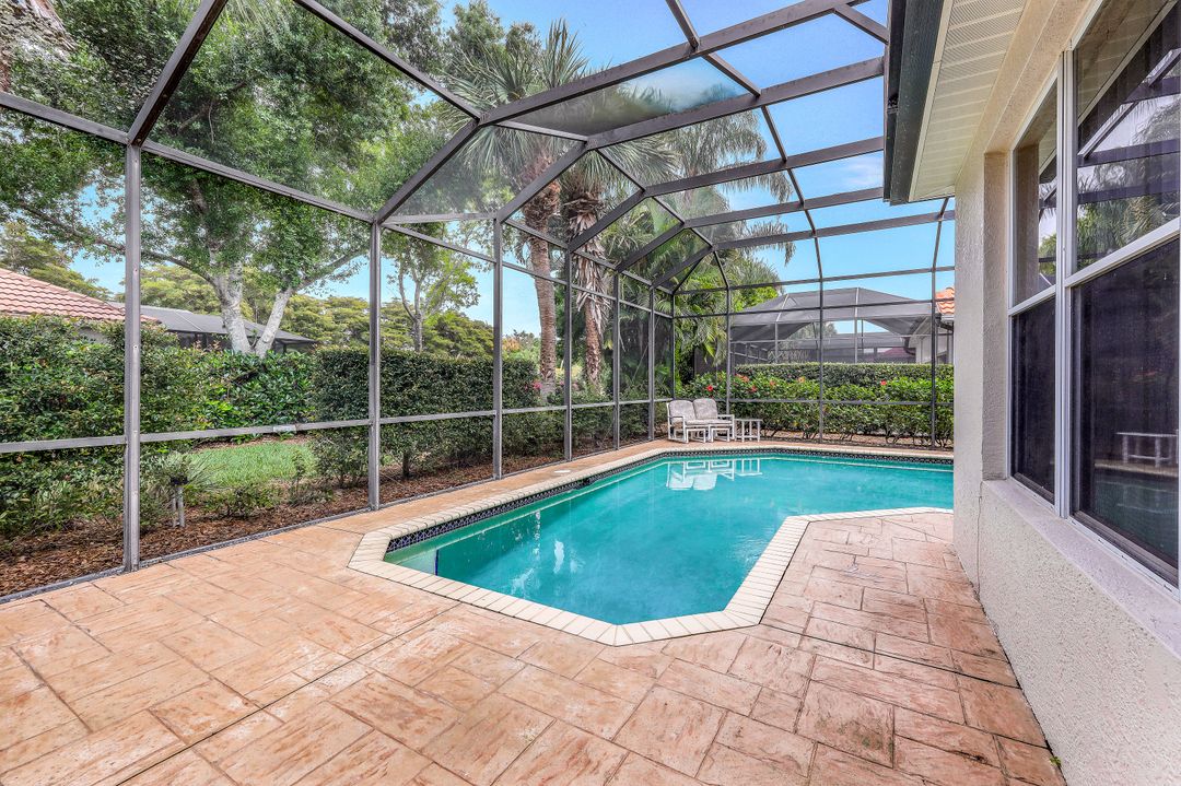 8793 Ventura Way, Naples, FL 34109