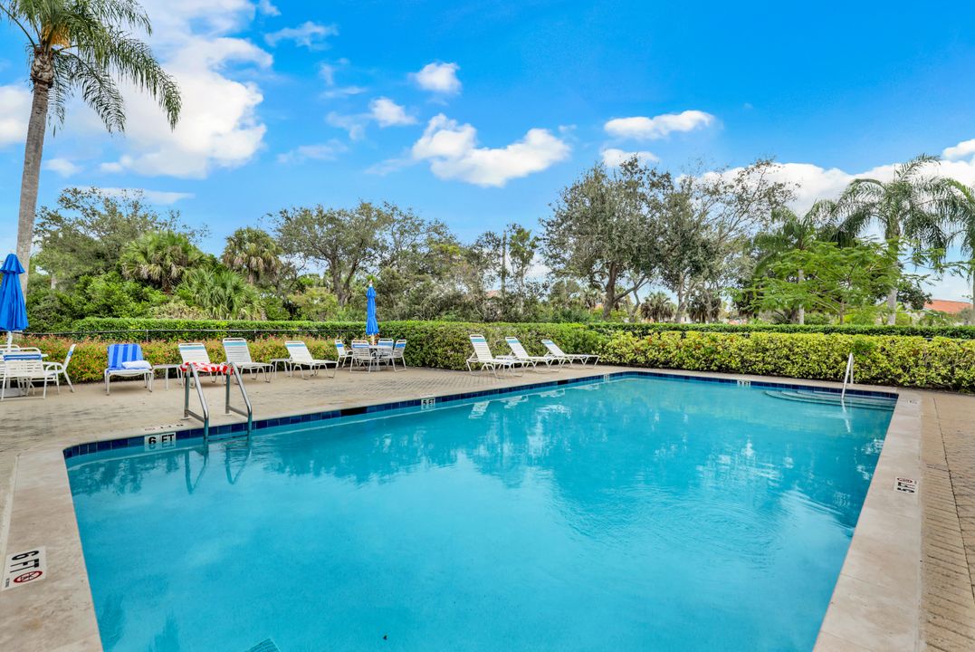 5035 Cedar Springs Dr #103, Naples, FL 34110