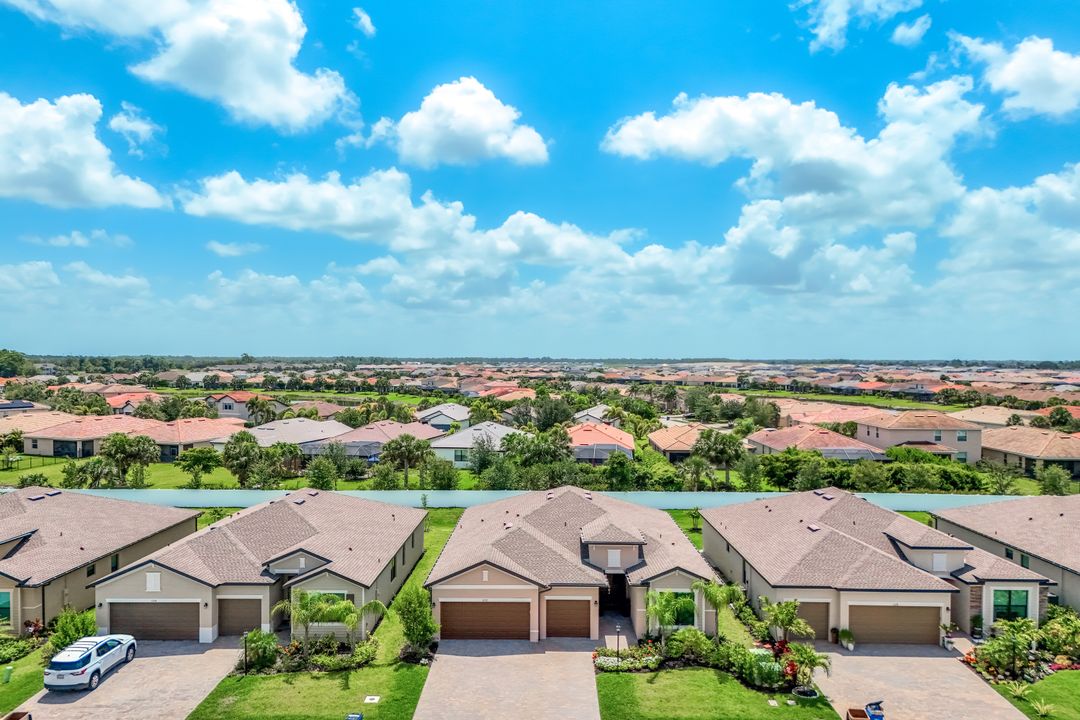 3272 Altimira Dr, Fort Myers, FL 33905