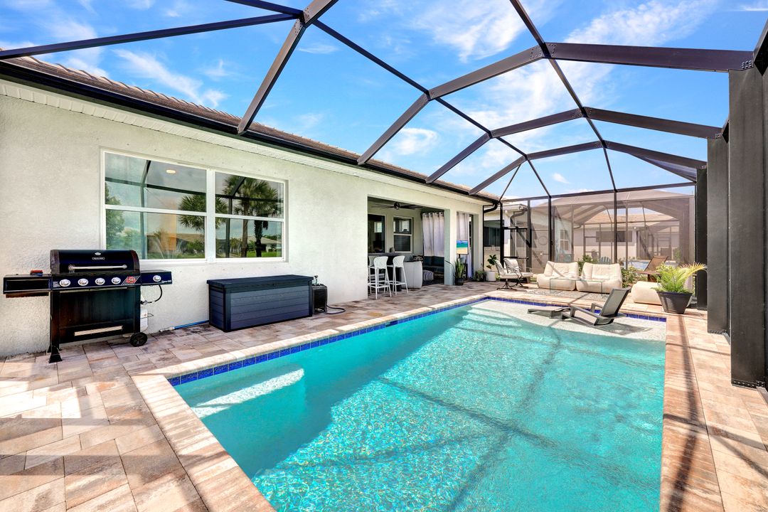 16517 Seagate Pl, Bonita Springs, FL 34135