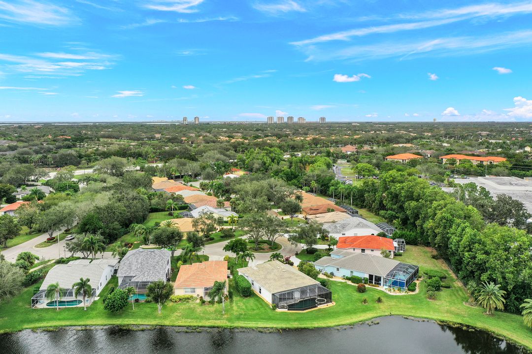 8941 Springwood Ct, Bonita Springs, FL 34135