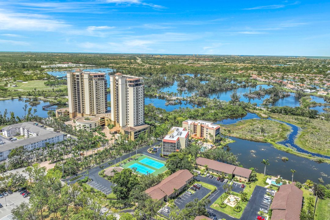 7119 Lakeridge View Court #Unit 303, Fort Myers, FL 33907