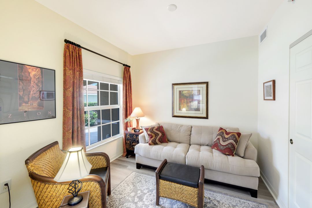 4455 Botanical Pl Cir #103, Naples, FL 34112