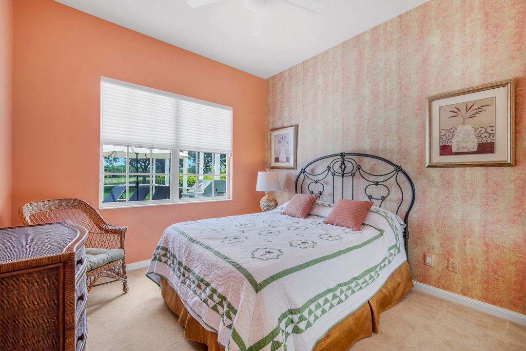 5855 Charlton Way, Naples, FL 34119