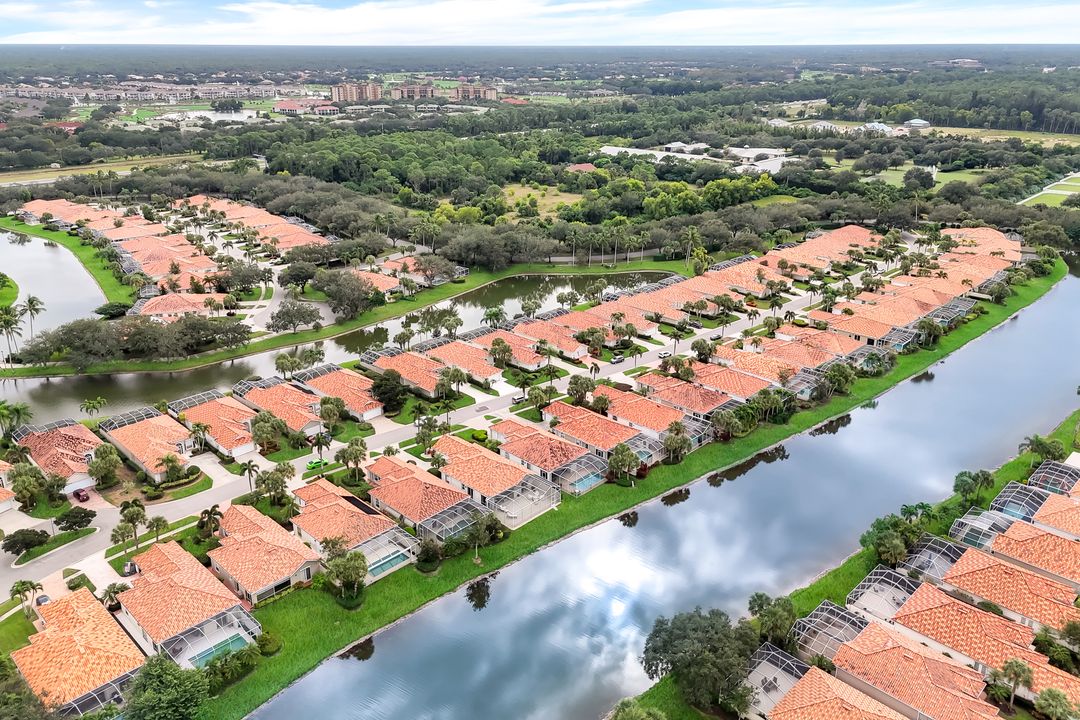 4453 Novato Ct, Naples, FL 34109