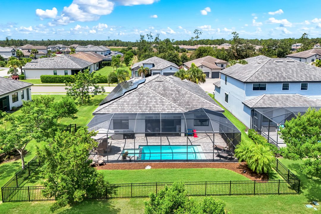 11591 Canopy Loop, Miromar Lakes, FL 33913