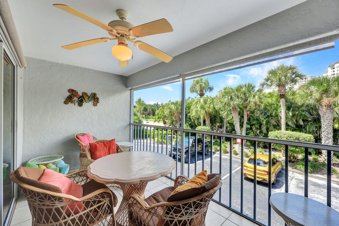 509 Roma Ct #202, Naples, FL 34110