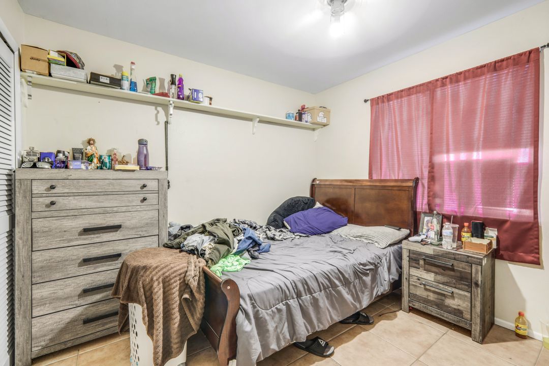 8362 Bamboo Rd, Fort Myers, FL 33967