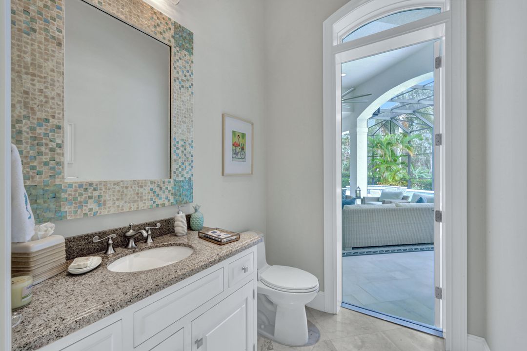 253 Cheshire Way, Naples, FL 34110