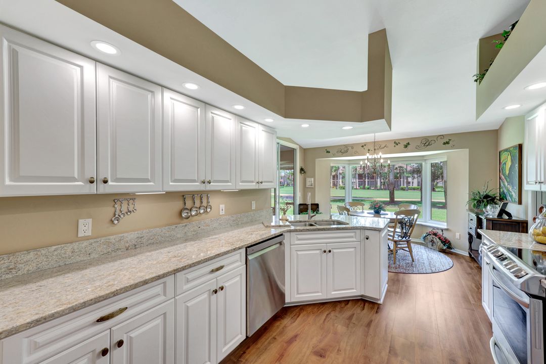 12637 Hunters Ridge Dr, Bonita Springs, FL 34135