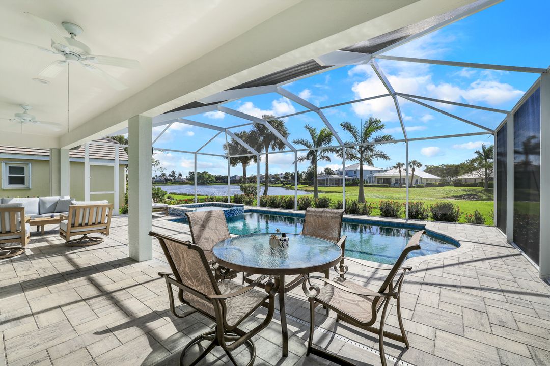 2648 Bellingham Ct, Cape Coral, FL 33991