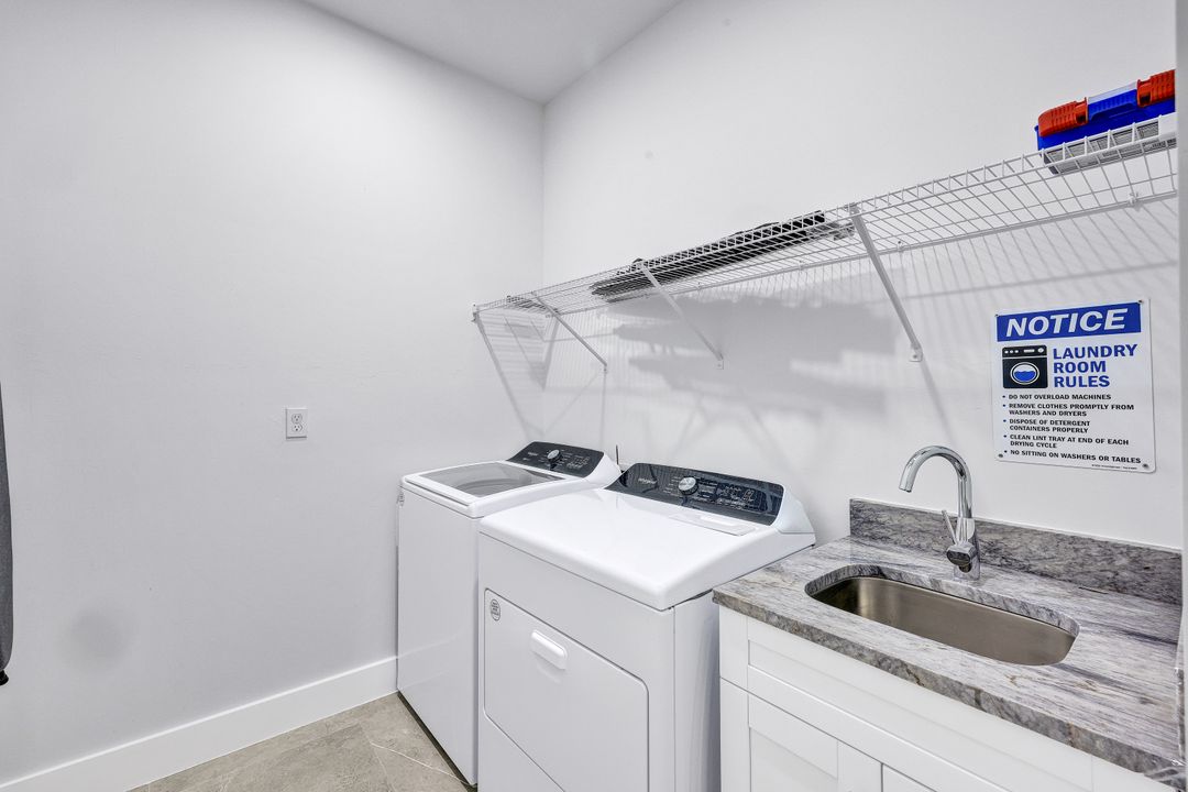 23 NE 8th Terrace, Cape Coral, FL 33909