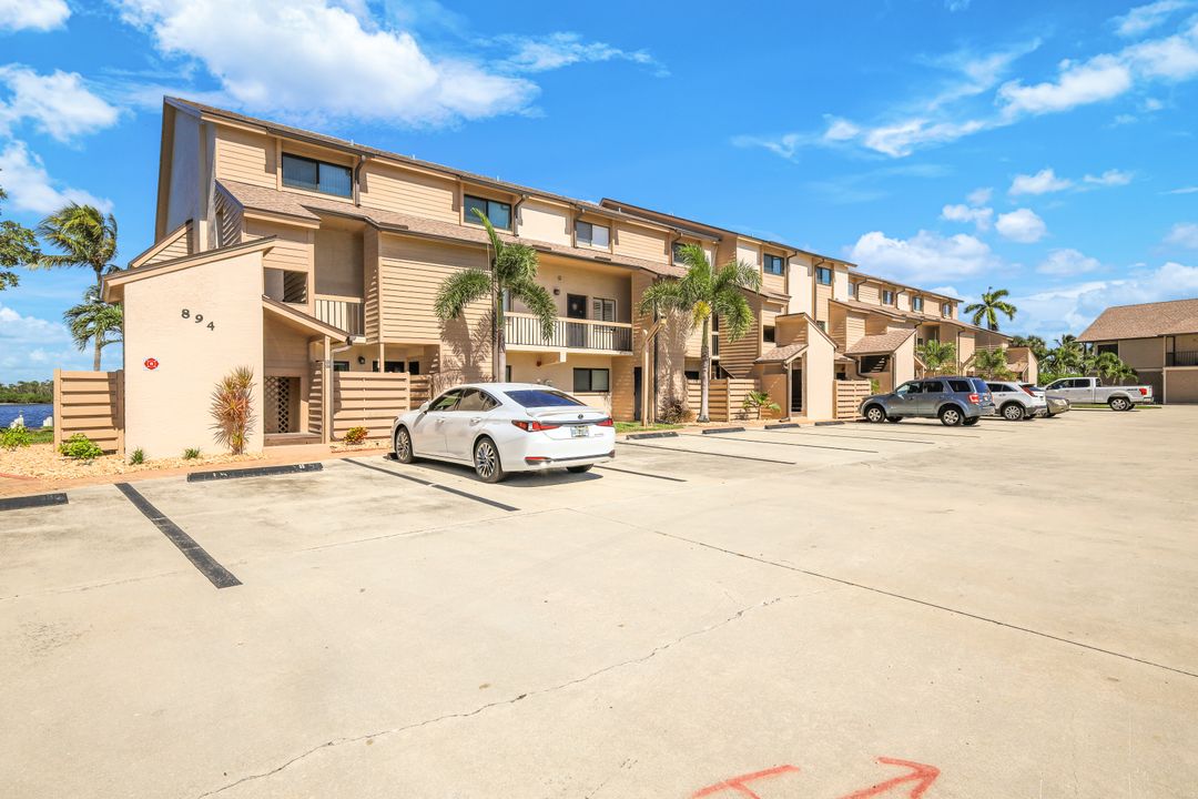 894 Buttonwood Dr #219, Fort Myers Beach, FL 33931