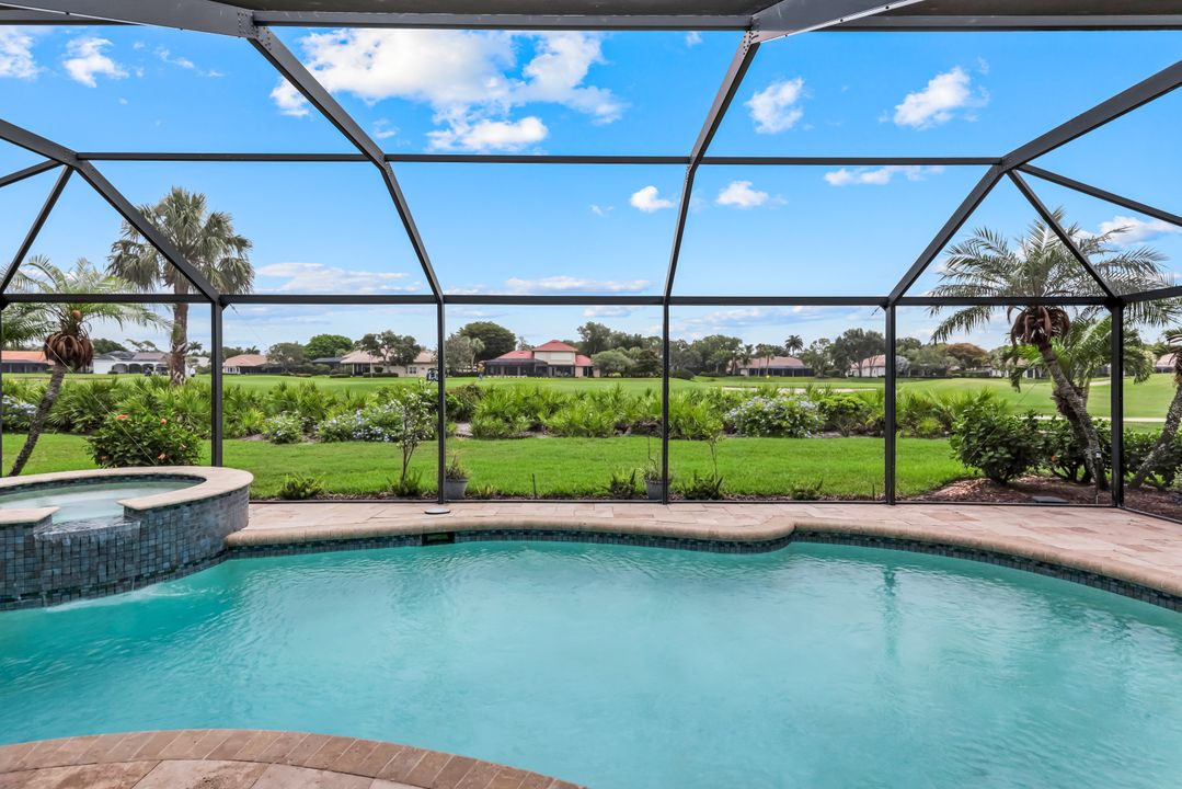 25061 Bay Cedar Dr, Bonita Springs, FL 34134