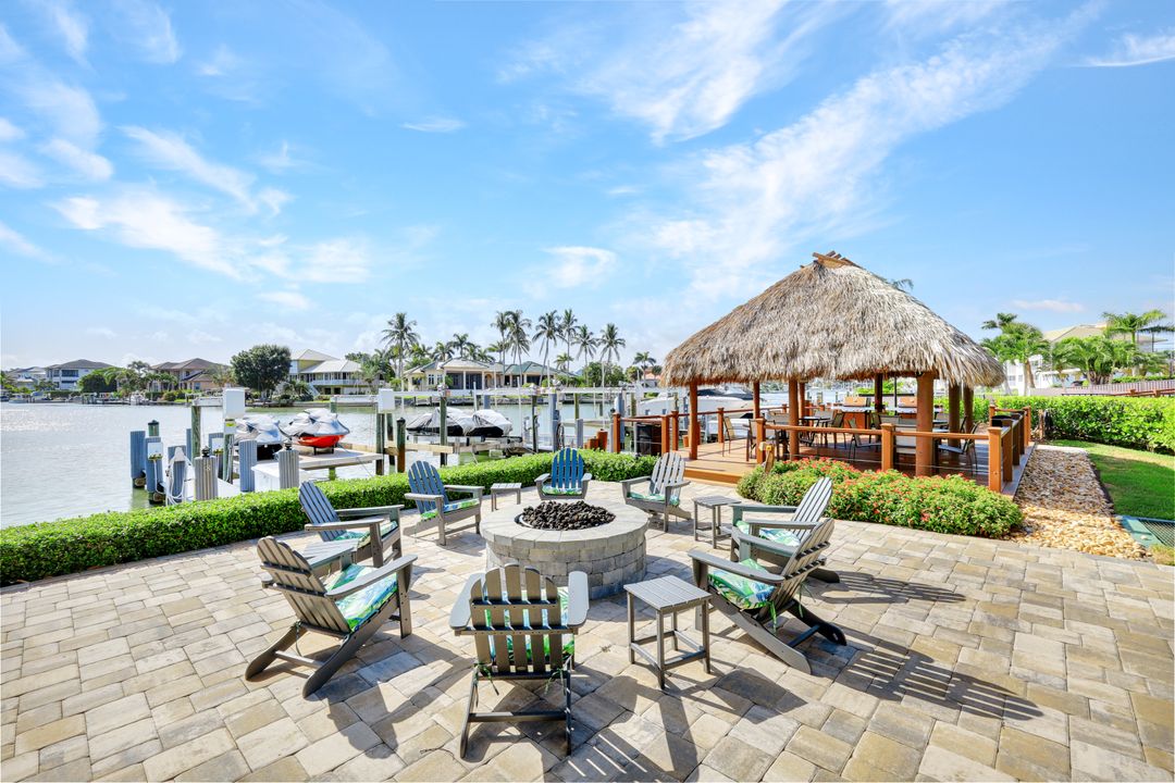 11030 Gulf Shore Dr #302, Naples, FL 34108