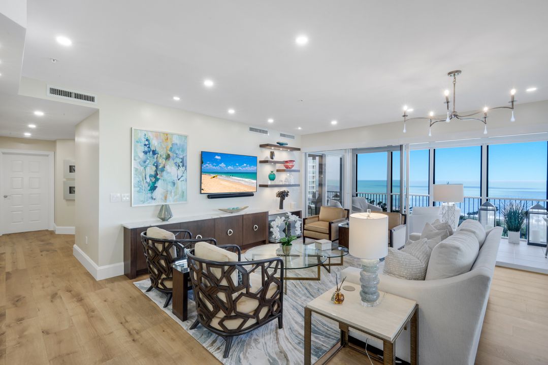 4201 Gulf Shore Blvd N #1003, Naples, FL 34103