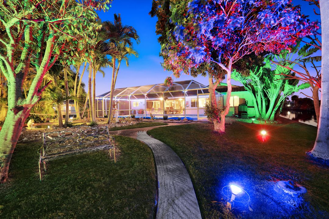 5201 Willow Ct, Cape Coral, FL 33904