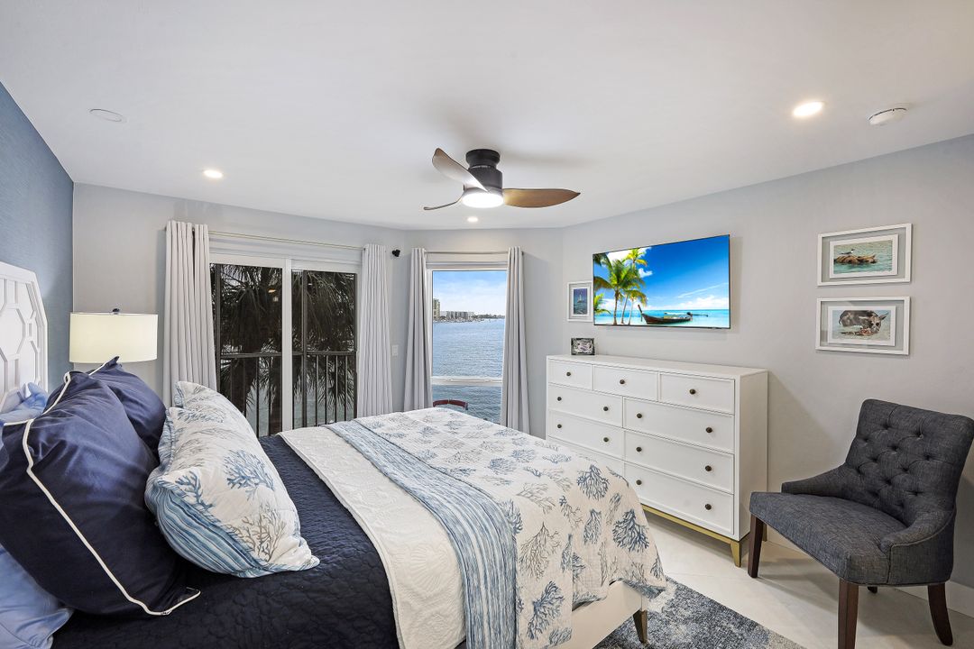 991 N Barfield Dr #308, Marco Island, FL 34145