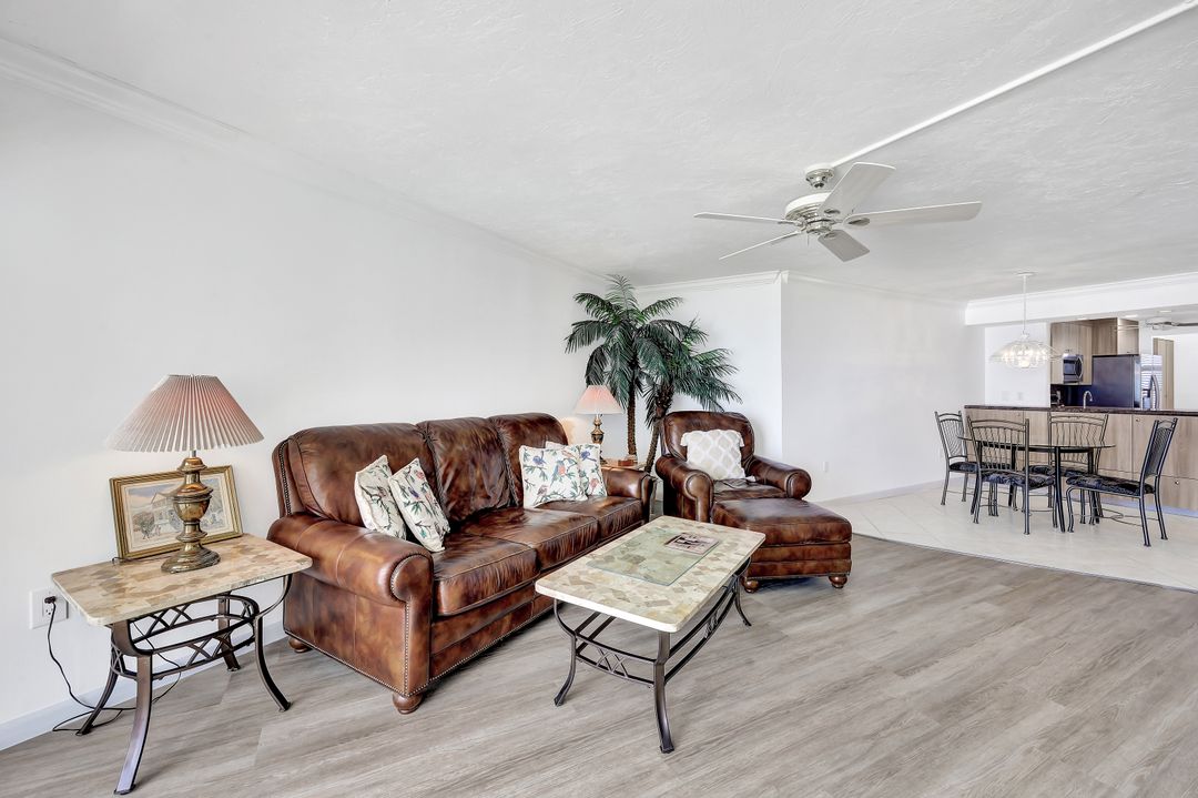 320 Seaview Ct #804, Marco Island, FL 34145