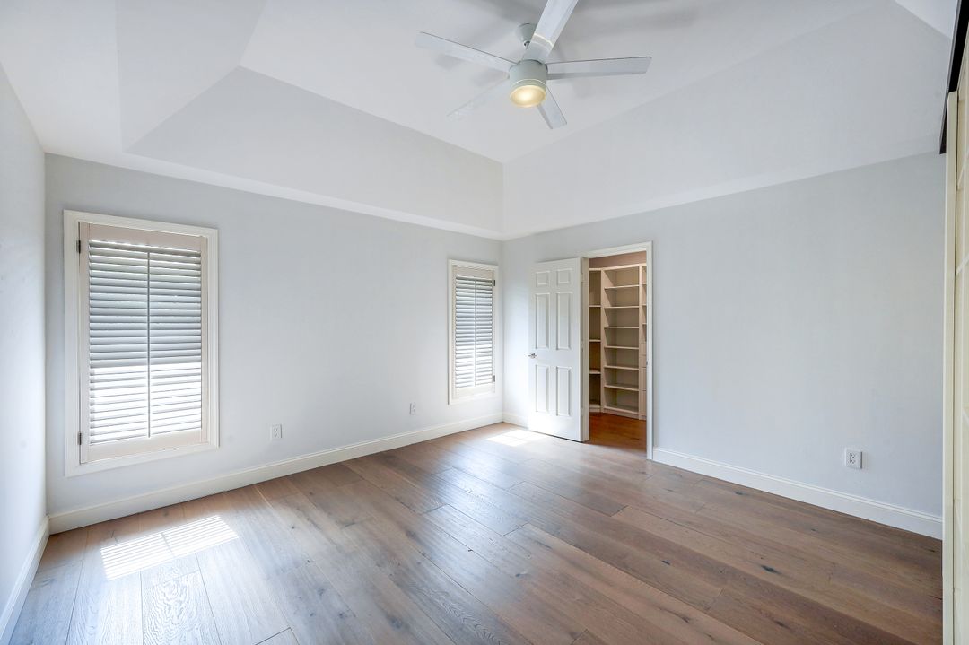 2209 Noble Ct, Naples, FL 34110