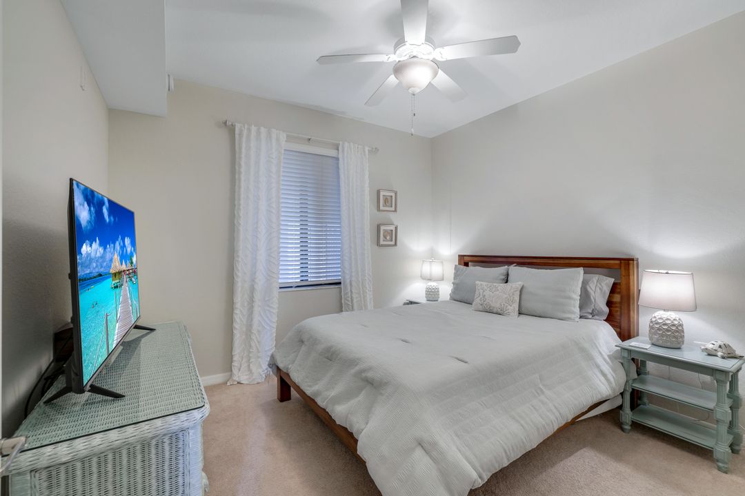 9735 Acqua Ct #625, Naples, FL 34113