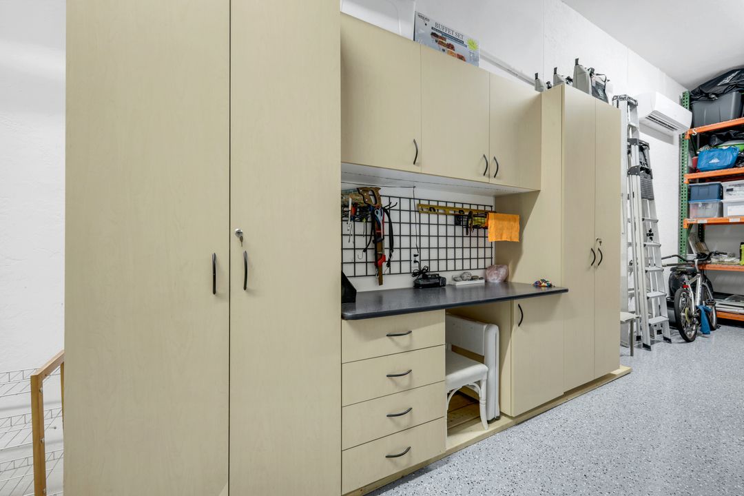 14051 Binghampton Dr, Fort Myers, FL 33905