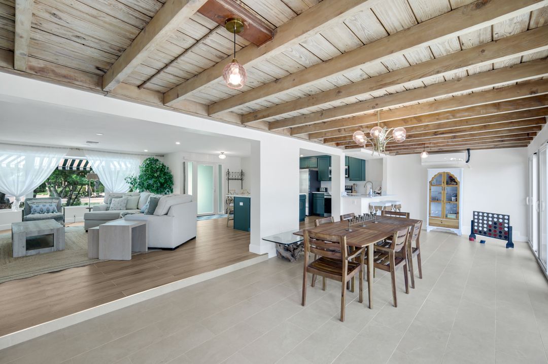 969 Fish Crow Rd, Sanibel, FL 33957