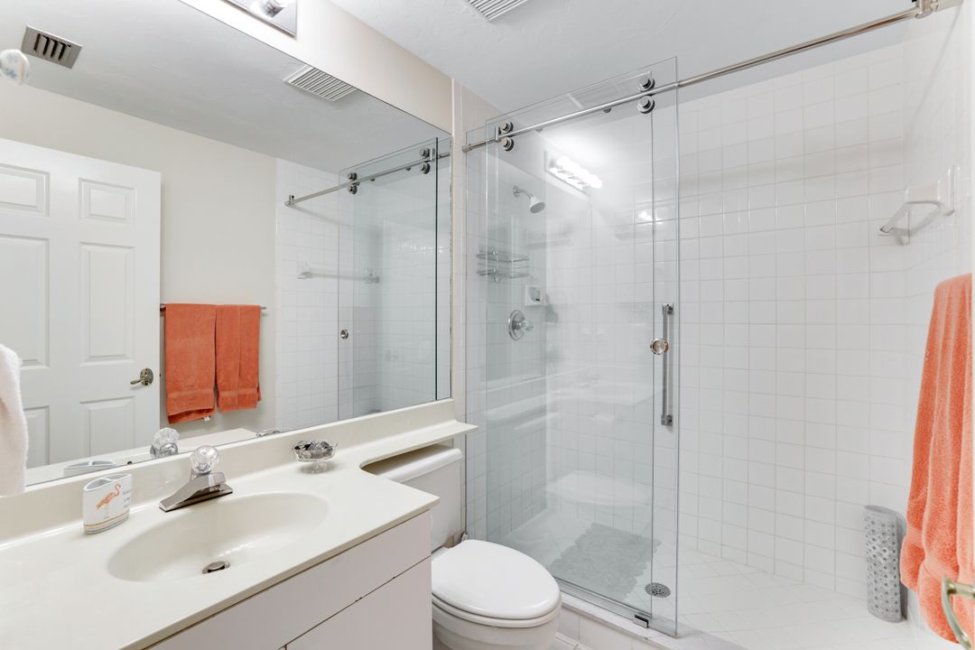 6510 Valen Way #205, Naples, FL 34108