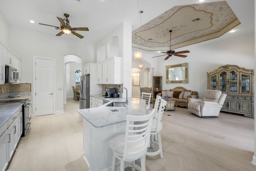9684 Cobalt Cove Cir, Naples, FL 34120