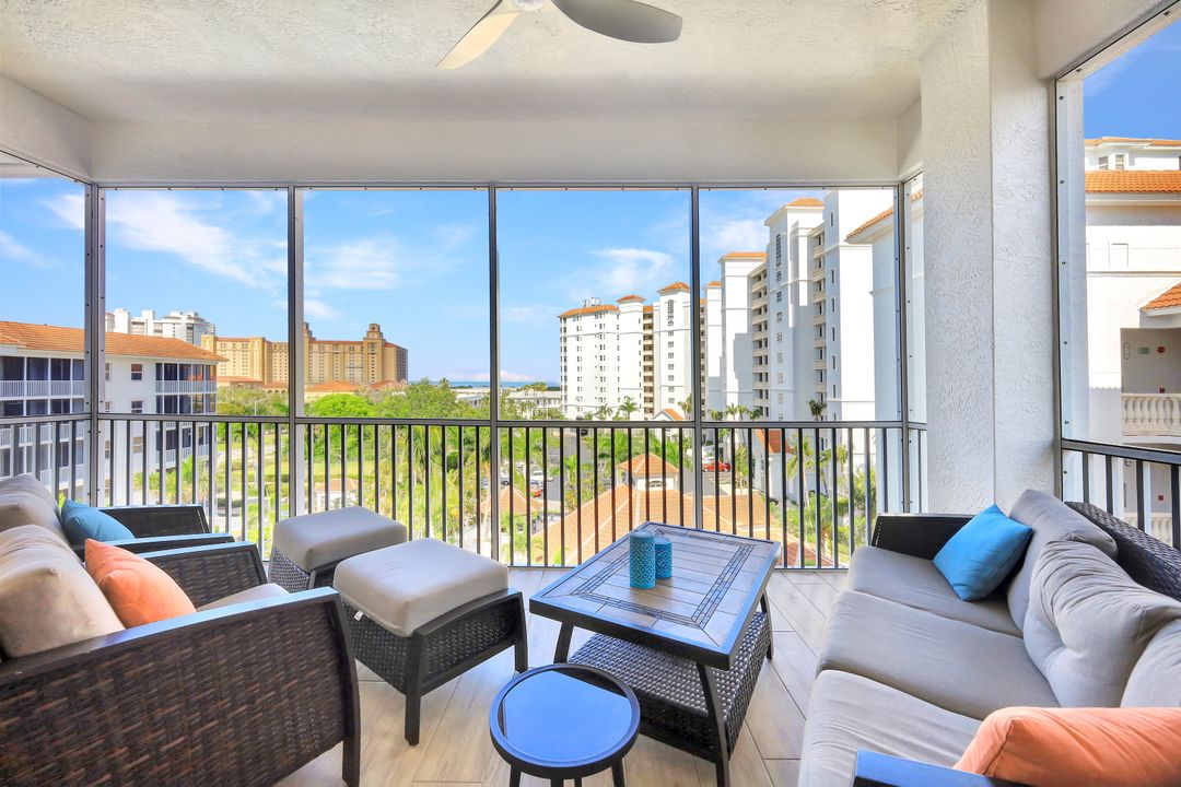 460 Launch Cir #604, Naples, FL 34108