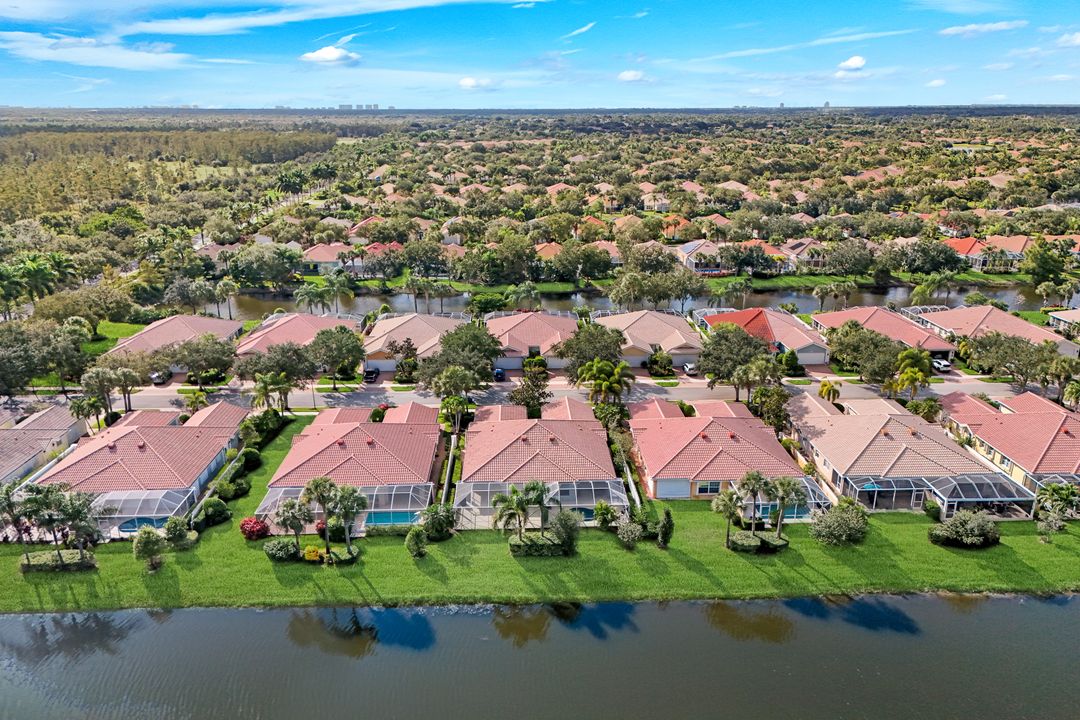 28971 Vermillion Ln, Bonita Springs, FL 34135