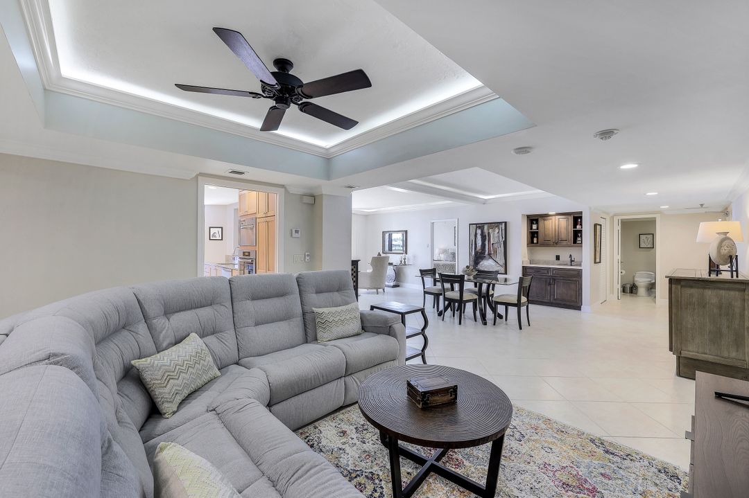 220 S Collier Blvd #403, Marco Island, FL 34145